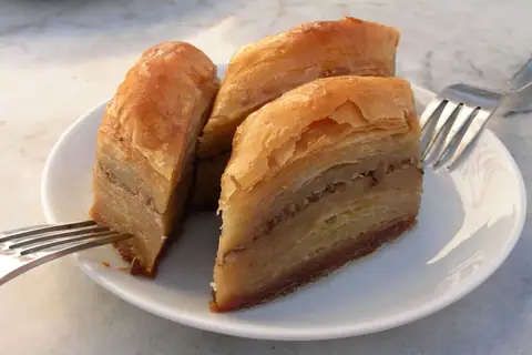 Roman Bank Bakery photo 4