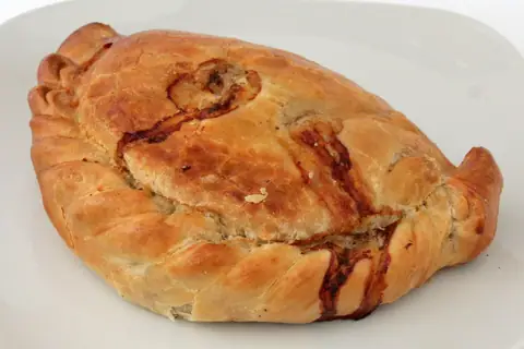 Roman Bank Bakery photo 3
