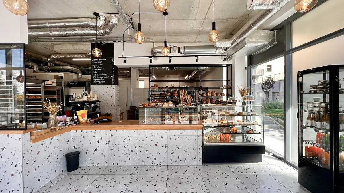 Roman Bank Bakery – bakery in Skegness town centre